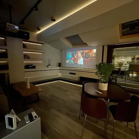 Acropolis Lux Apartment Athens