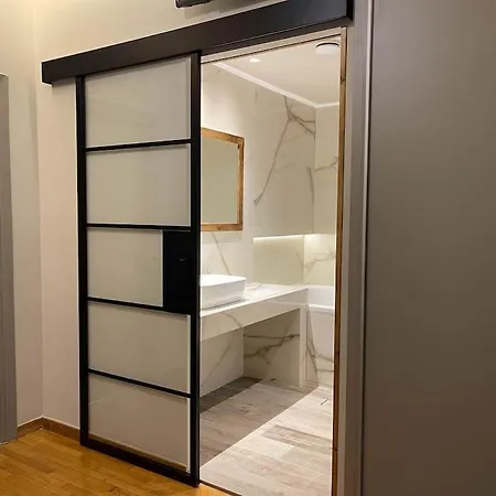 Apartment Acropolis Lux *