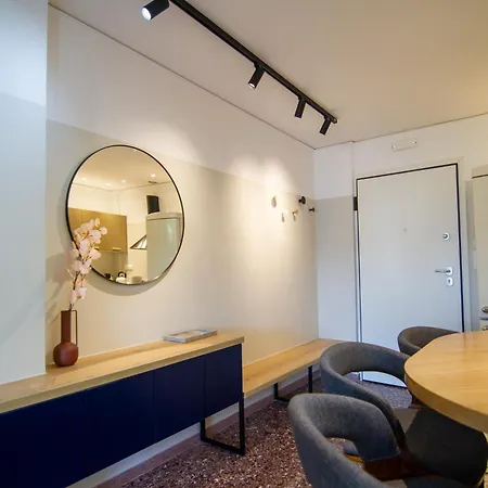 Stunning Acropolis View - 500m Metro - At Historical Center Apartment Athens