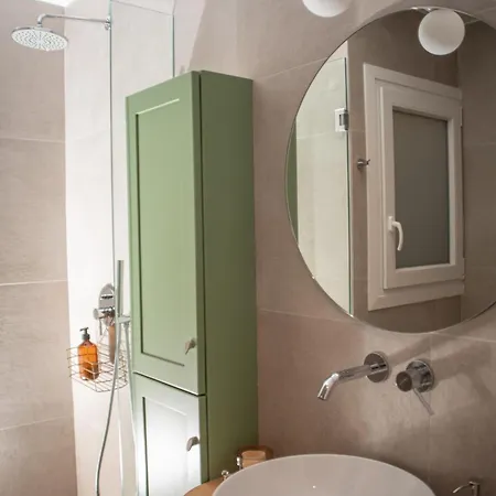 Apartment Stunning Acropolis View - 500m Metro - At Historical Center *