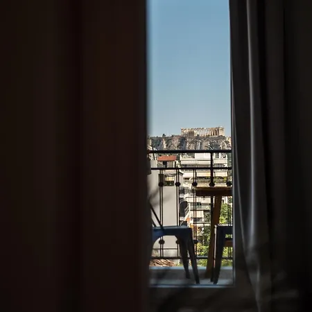 Stunning Acropolis View - 500m Metro - At Historical Center Apartment