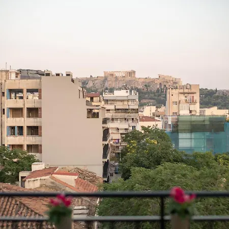 Stunning Acropolis View - 500m Metro - At Historical Center Apartment *