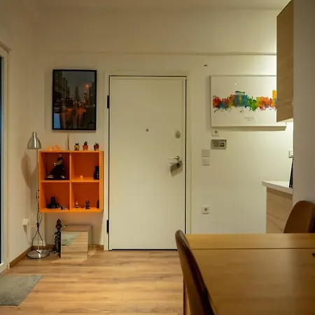 Apartment Modern Bright Cozy Top-floor & Terrace. Athens