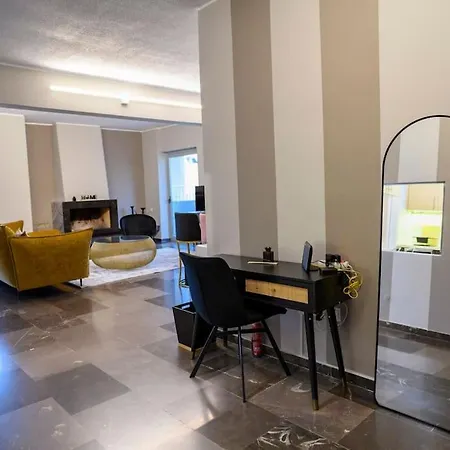 Subtle 3 Bed Luxury With A View Apartment