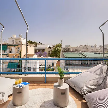 Apartment Penthouse With Magical Acropolis View From Balcony