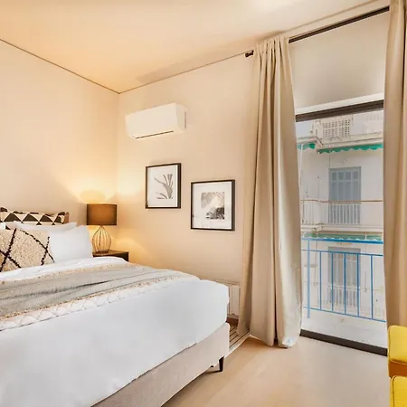Penthouse With Magical Acropolis View From Balcony Apartment *