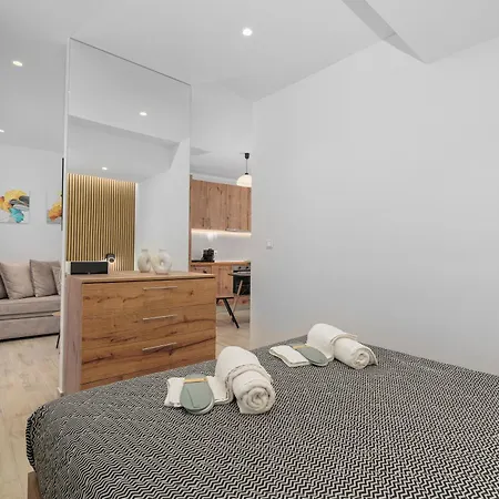 Urban Chic In The Heart Of Apartment Athens