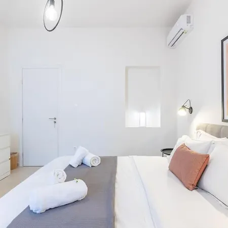 Apartment The Hostmaster Ethereal Scene *