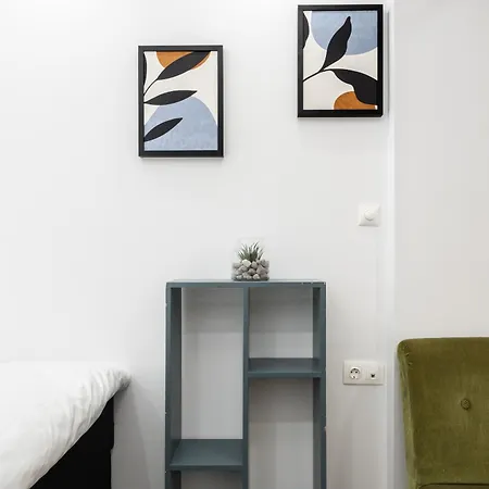 Apartment Simply Meraki By Lobbysquare