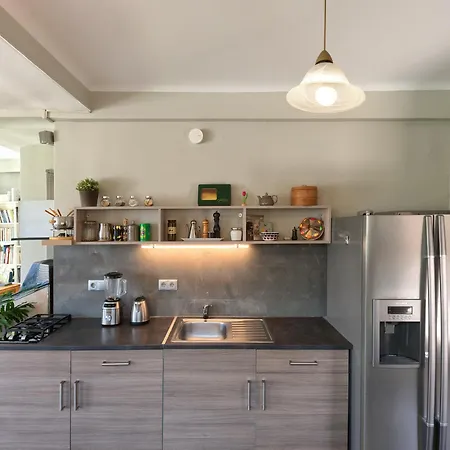 Prestige Penthouse - Breathtaking Parthenon Views In Plaka Apartment *
