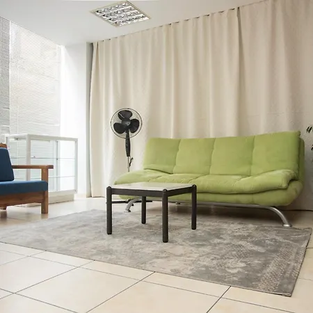 Comfort 2 Minutes From The Metro Διαμέρισμα