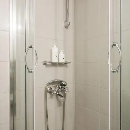 Flat In Historic Center @ipitou Str אתונה