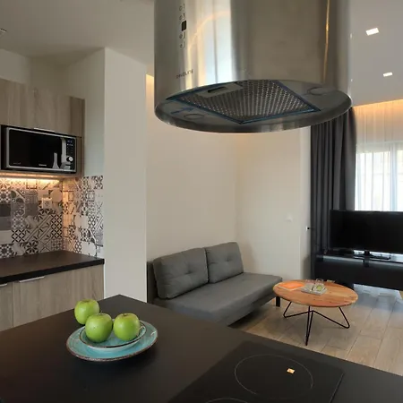 Aparthotel Hestia - Romvis 9