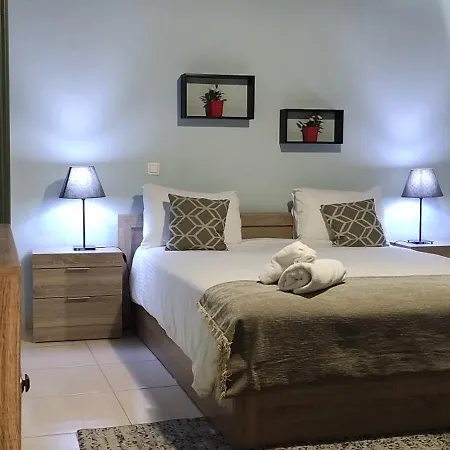 Be My Guest Hotel Atenas