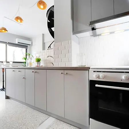 Hotel apartamentowy Live In Athens, Psyrri