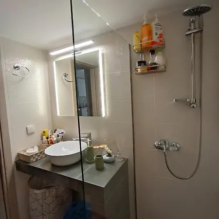 Apartment Luxury & Spacious In *