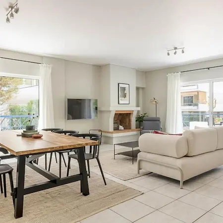 Apartment Roomy 3br In Marousi By Upstreet *