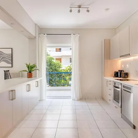 Apartment Roomy 3br In Marousi By Upstreet Athens
