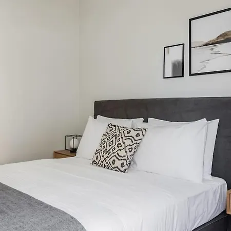 Spacious Serenity In Marousi By Upstreet Apartment Athens