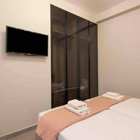 Blue Pearl At Glufada Sea Side Apartment Athens