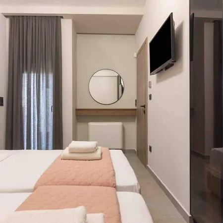 Blue Pearl At Glufada Sea Side Apartment Athens