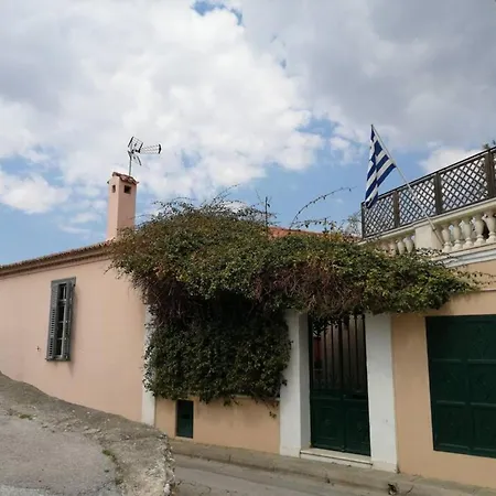 Magnificent In Plaka Athens