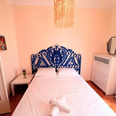 Magnificent In Plaka Apartment