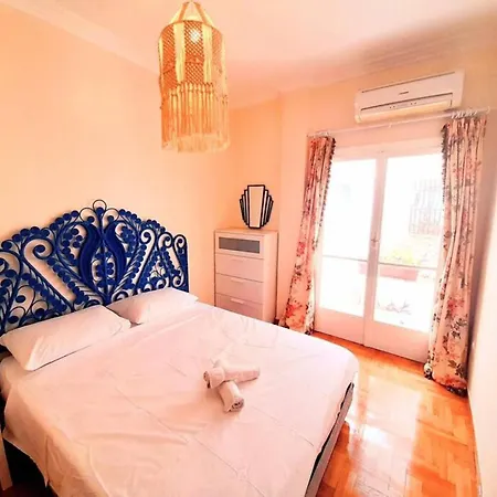 Magnificent In Plaka Apartment *