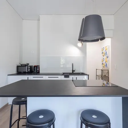 Apartment Spacious 3-bedroom Dual In Centre