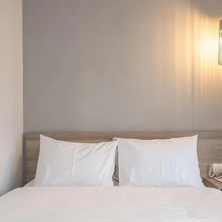 Elegant & Spacious Apartman Athén