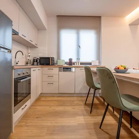 Appartement Live Life Plaka *