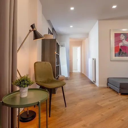 Live Life Plaka Appartement