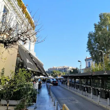 Luxurious In Acropolis דירה *