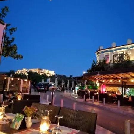 Luxurious In Acropolis דירה