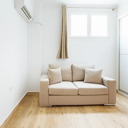 Cute Semi-basement Near Panormou Metro Apartment Athens