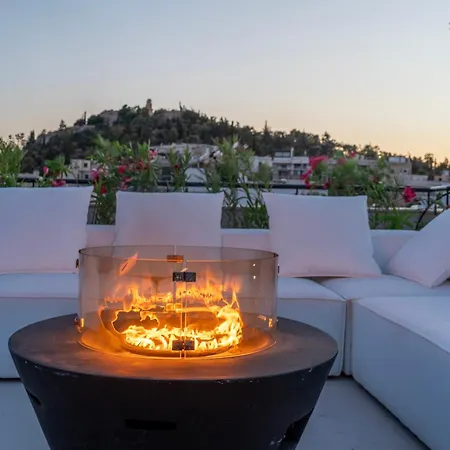 3 Level Acropolis Penthouse With Roof Garden Oasis Apartment