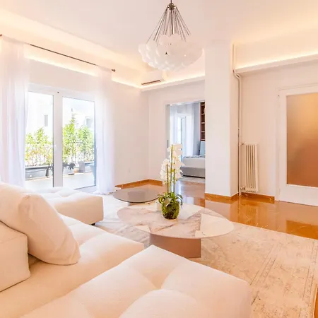 3 Level Acropolis Penthouse With Roof Garden Oasis