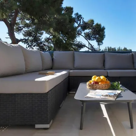 Apartment Athenian Riviera Seaside Escape In Vouliagmeni