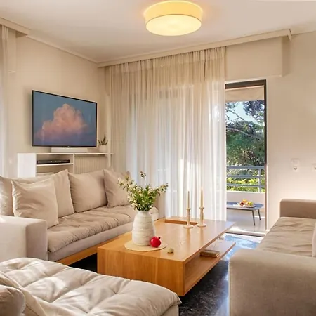Athenian Riviera Seaside Escape In Vouliagmeni Apartment *