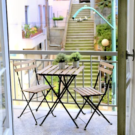 Filoxenia In Center Of Apartment