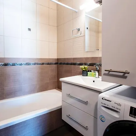 Lis153 By Smart Cozy - Floors With Amazing View - Available 24hr * Atena