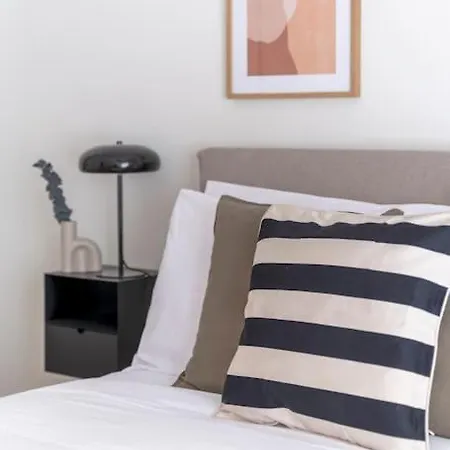Cityscape Comfort 2br In Ampelokipoi By Upstreet Apartment *