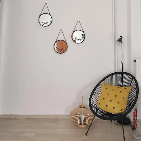 Apartment Luxurious 3-bedroom In Glyfada *