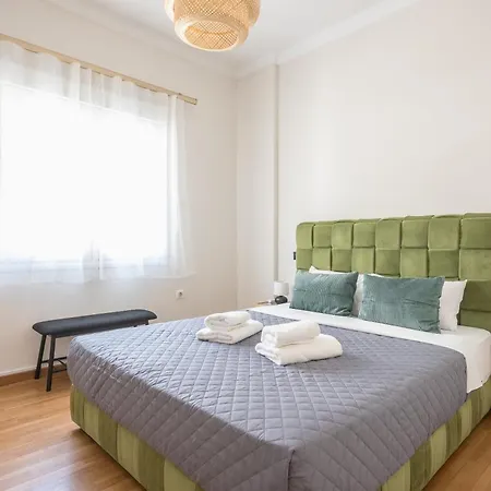 Διαμέρισμα Stylish 2 Bd Urban Retreat Near Panormou Metro Αθήνα