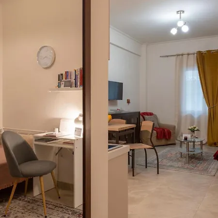 Athenian Dream: Spacious Luxury Apartment