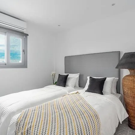 Appartement Aphrodite Penthouse W Acropolis View And Terrace Athene