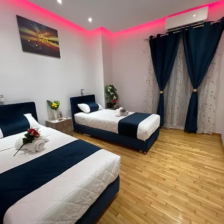 Four Seasons Apartment Athens