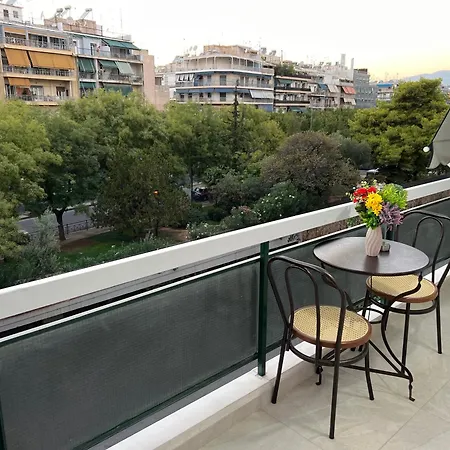Four Seasons Apartment