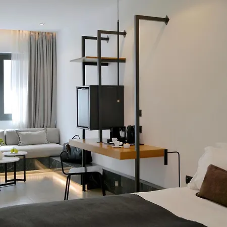 Otel The Editor Atina