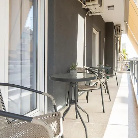 Luxury Next To The National Museum * Atene